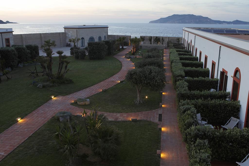 I Pretti Resort Фавиньяна Экстерьер фото