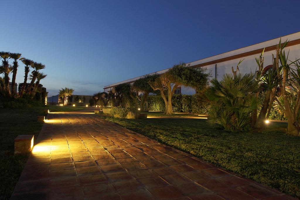 I Pretti Resort Фавиньяна Экстерьер фото