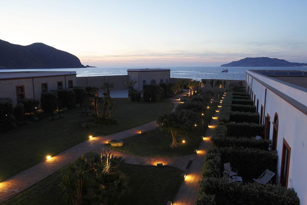 I Pretti Resort Фавиньяна Экстерьер фото